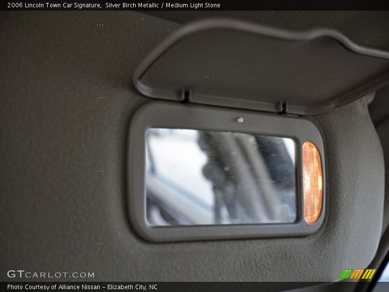 Silver Birch Metallic / Medium Light Stone 2006 Lincoln Town Car Signature