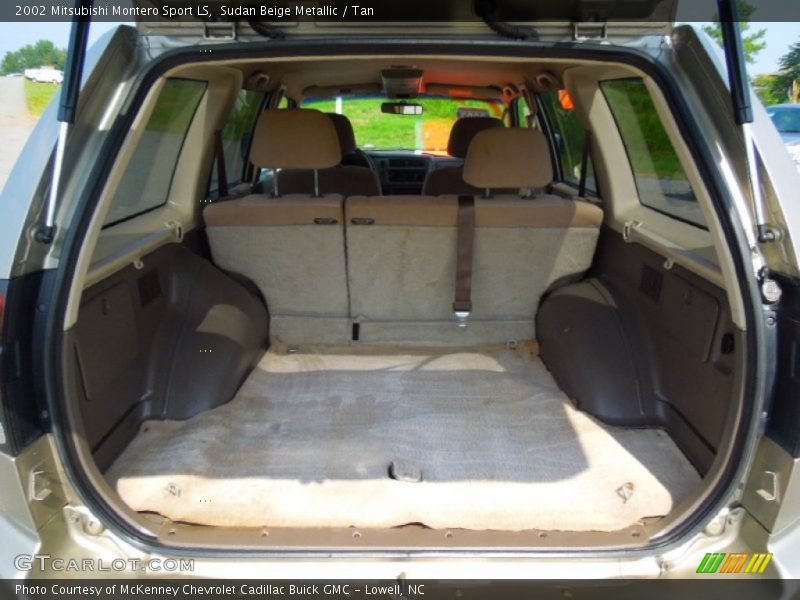  2002 Montero Sport LS Trunk