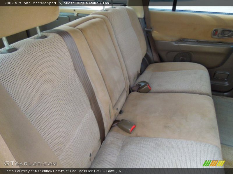 Sudan Beige Metallic / Tan 2002 Mitsubishi Montero Sport LS