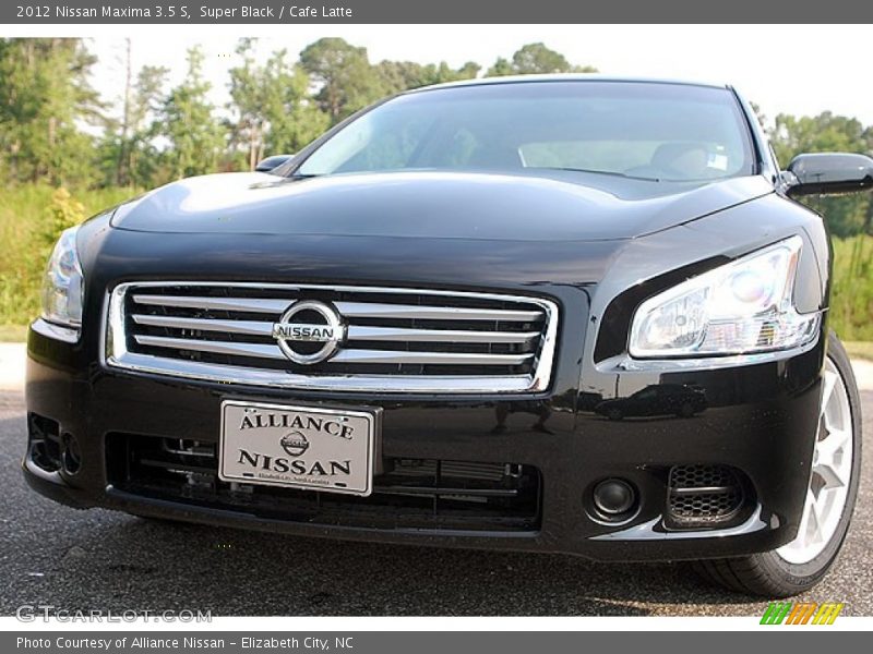 Super Black / Cafe Latte 2012 Nissan Maxima 3.5 S