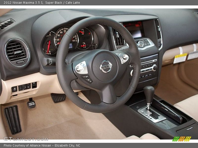 Super Black / Cafe Latte 2012 Nissan Maxima 3.5 S