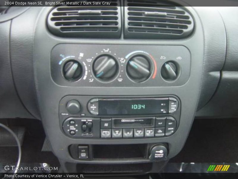 Bright Silver Metallic / Dark Slate Gray 2004 Dodge Neon SE