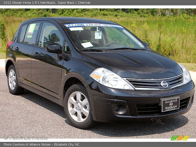 Super Black / Charcoal 2012 Nissan Versa 1.8 S Hatchback