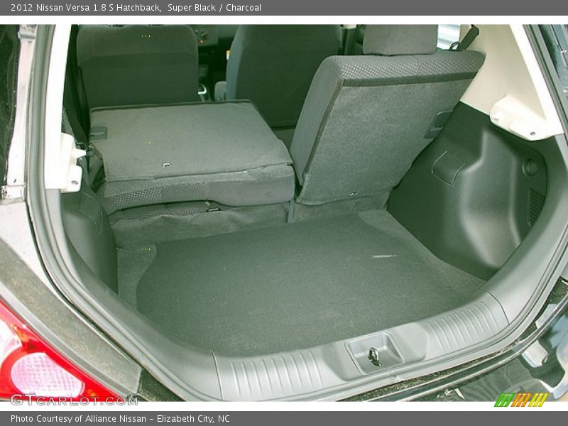 Super Black / Charcoal 2012 Nissan Versa 1.8 S Hatchback