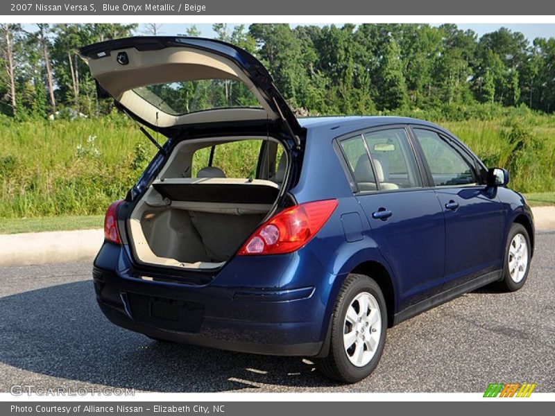 Blue Onyx Metallic / Beige 2007 Nissan Versa S