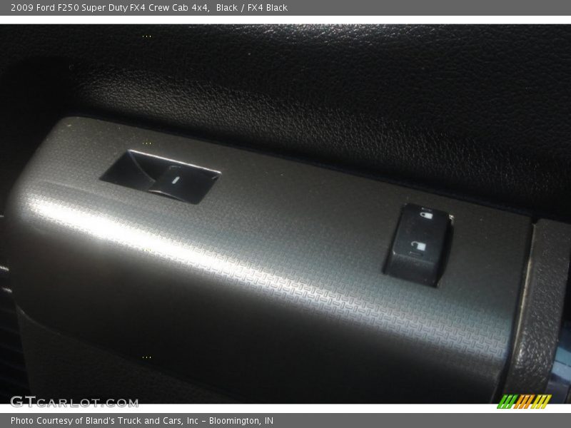 Black / FX4 Black 2009 Ford F250 Super Duty FX4 Crew Cab 4x4
