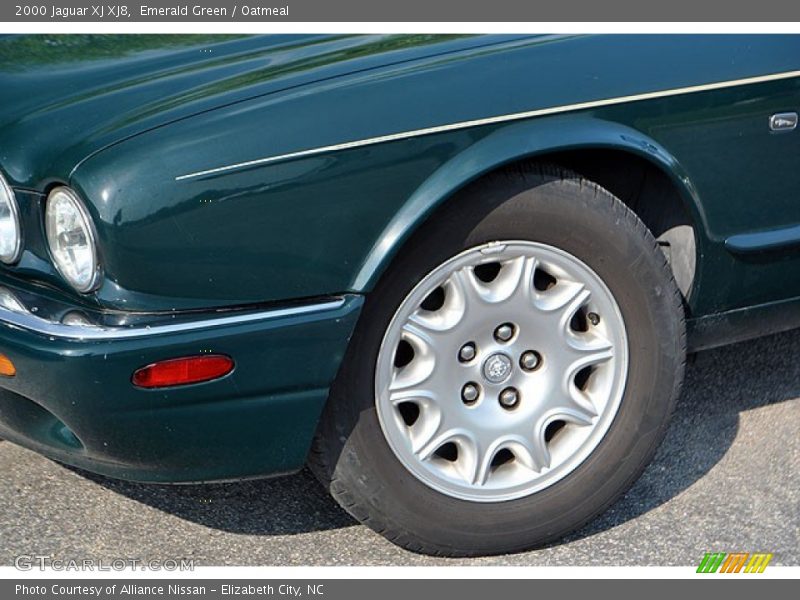 Emerald Green / Oatmeal 2000 Jaguar XJ XJ8