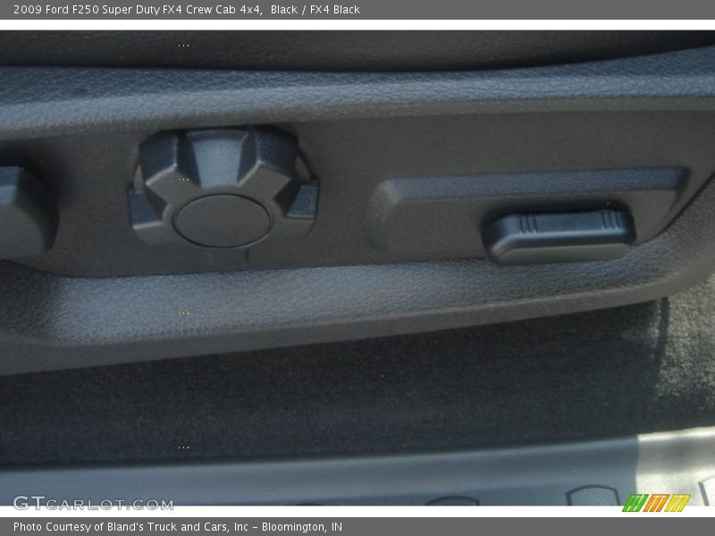 Black / FX4 Black 2009 Ford F250 Super Duty FX4 Crew Cab 4x4