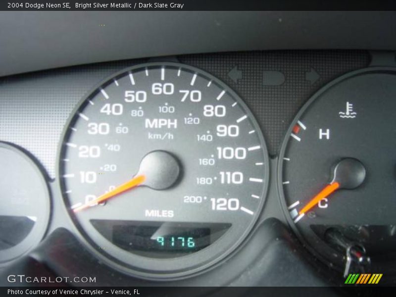 Bright Silver Metallic / Dark Slate Gray 2004 Dodge Neon SE