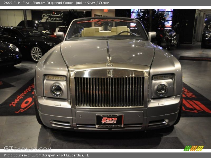 Jubilee Silver / Creme 2009 Rolls-Royce Phantom Drophead Coupe