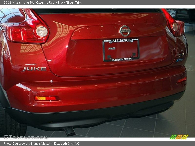 Cayenne Red / Black/Silver Trim 2012 Nissan Juke SV