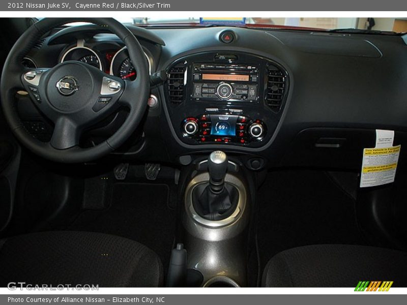 Cayenne Red / Black/Silver Trim 2012 Nissan Juke SV