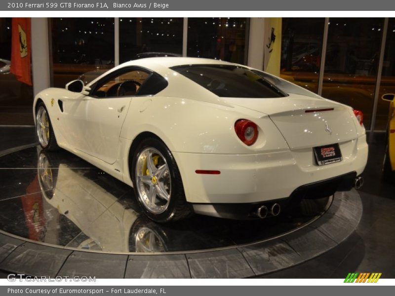 Bianco Avus / Beige 2010 Ferrari 599 GTB Fiorano F1A