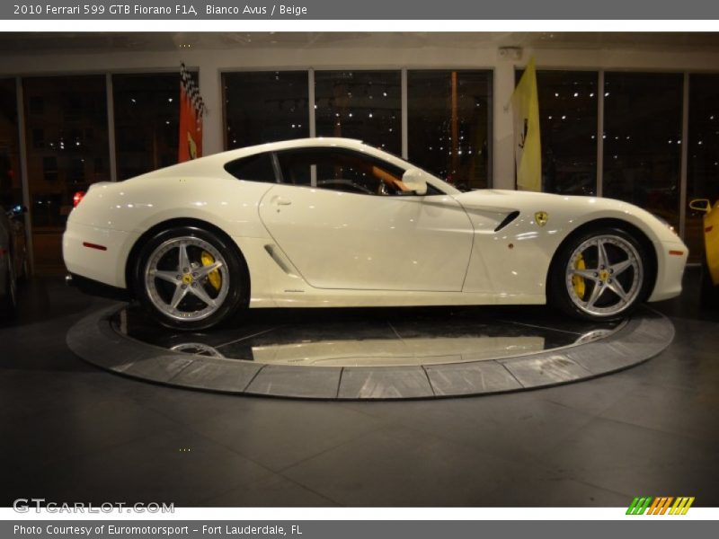 Bianco Avus / Beige 2010 Ferrari 599 GTB Fiorano F1A