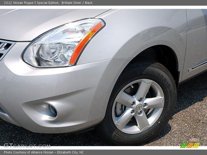 Brilliant Silver / Black 2012 Nissan Rogue S Special Edition