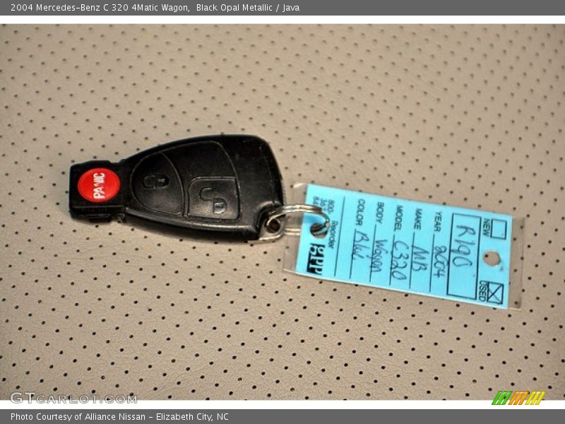 Keys of 2004 C 320 4Matic Wagon