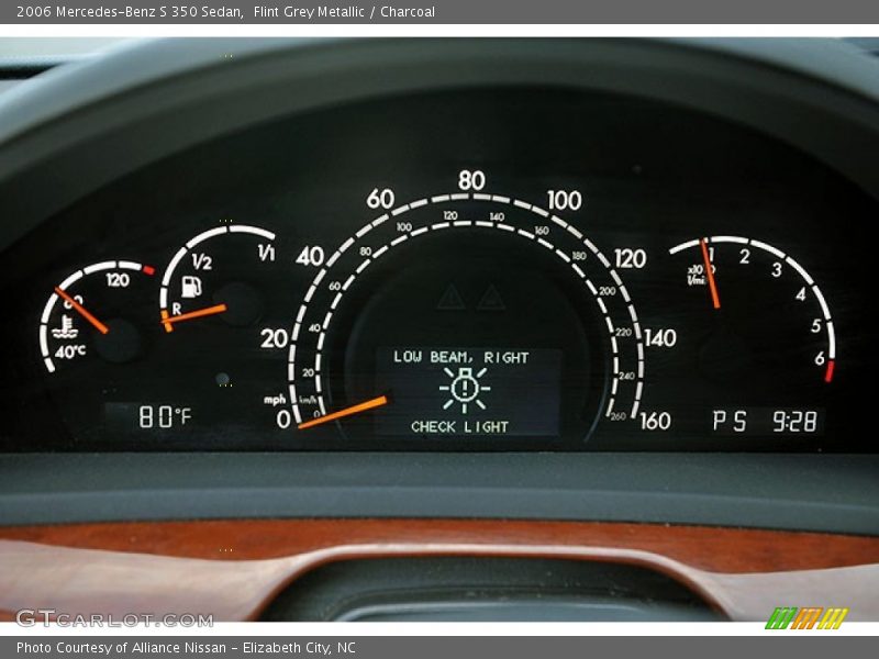  2006 S 350 Sedan 350 Sedan Gauges