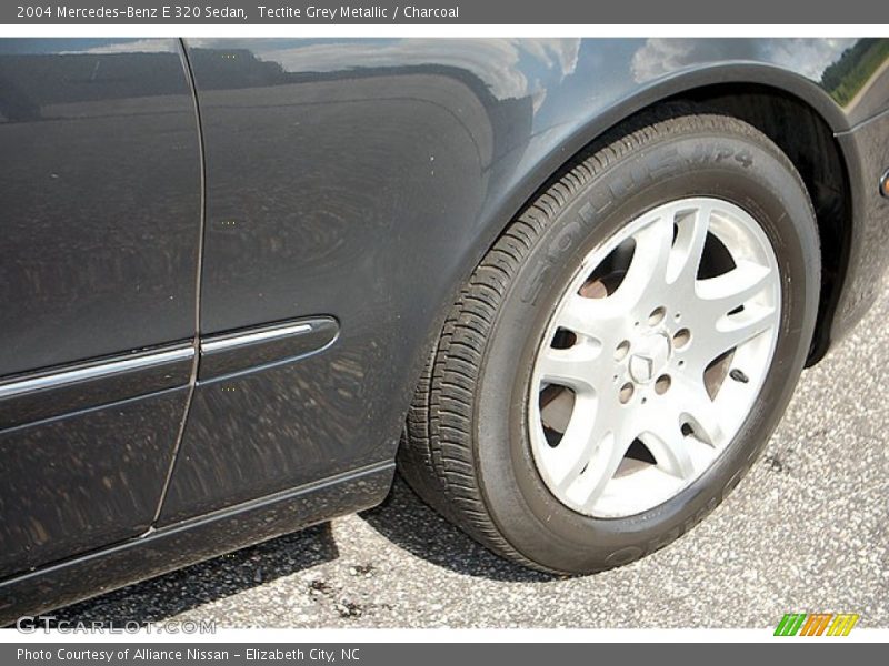 Tectite Grey Metallic / Charcoal 2004 Mercedes-Benz E 320 Sedan