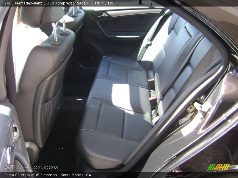 Black / Black 2005 Mercedes-Benz C 230 Kompressor Sedan