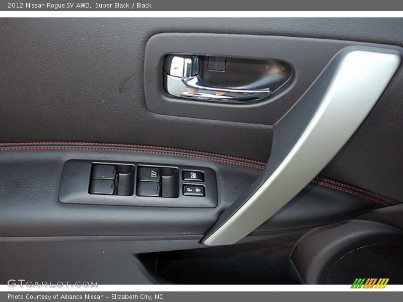 Super Black / Black 2012 Nissan Rogue SV AWD