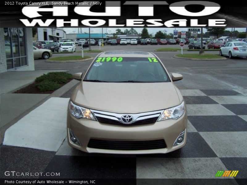 Sandy Beach Metallic / Ivory 2012 Toyota Camry XLE