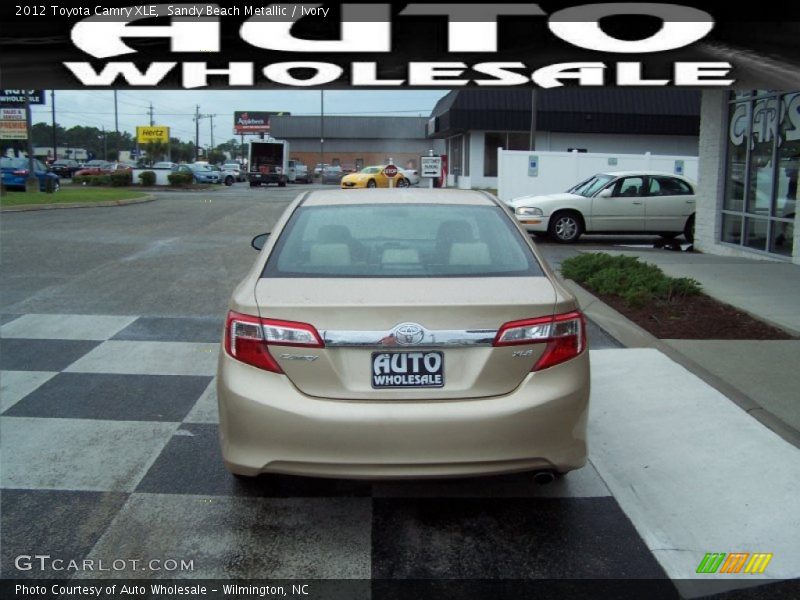 Sandy Beach Metallic / Ivory 2012 Toyota Camry XLE