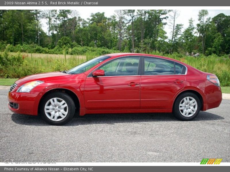 Red Brick Metallic / Charcoal 2009 Nissan Altima 2.5 S