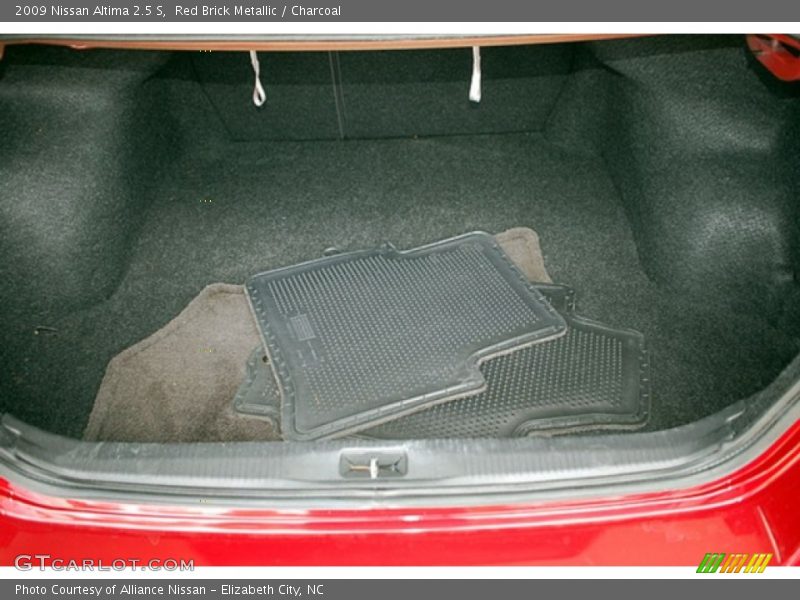 Red Brick Metallic / Charcoal 2009 Nissan Altima 2.5 S