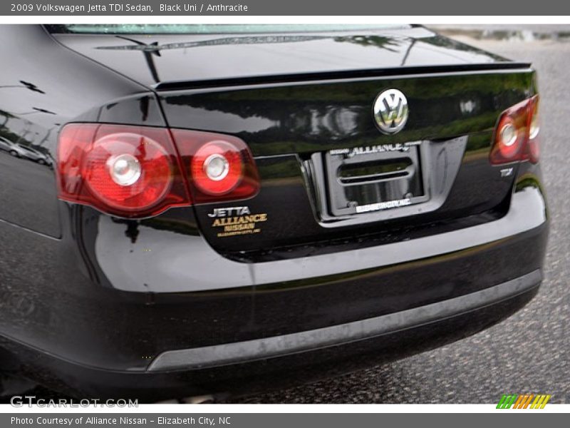 Black Uni / Anthracite 2009 Volkswagen Jetta TDI Sedan