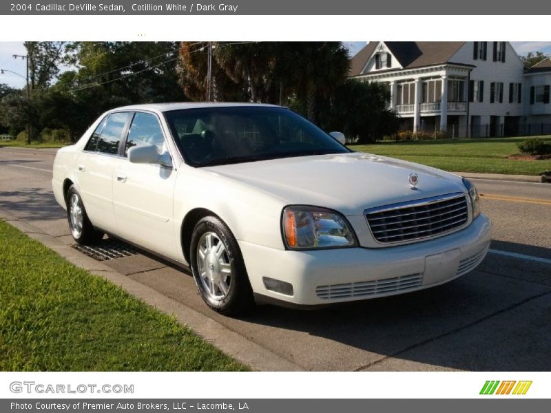 Cotillion White / Dark Gray 2004 Cadillac DeVille Sedan