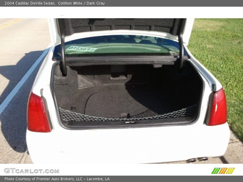 Cotillion White / Dark Gray 2004 Cadillac DeVille Sedan