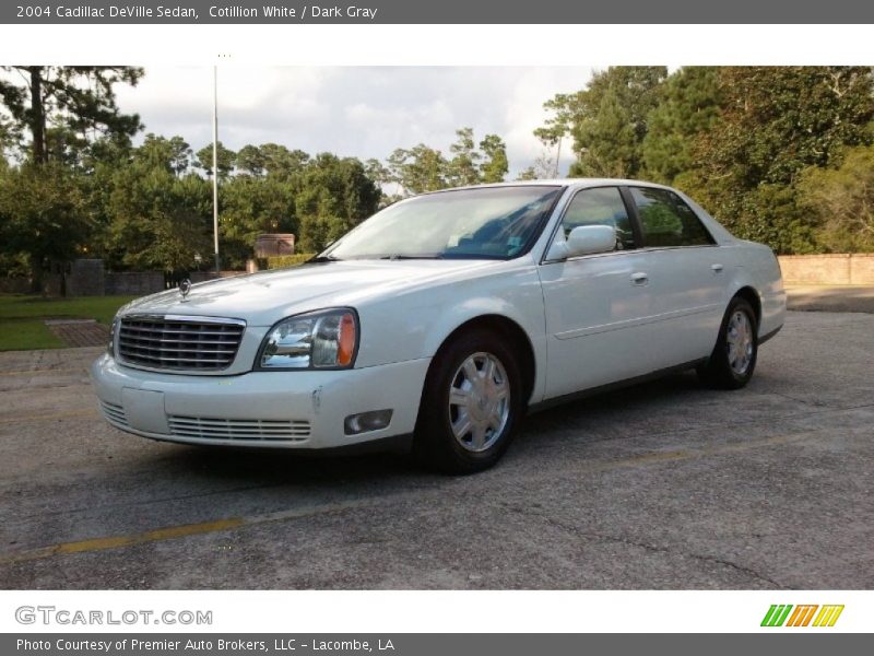 Cotillion White / Dark Gray 2004 Cadillac DeVille Sedan