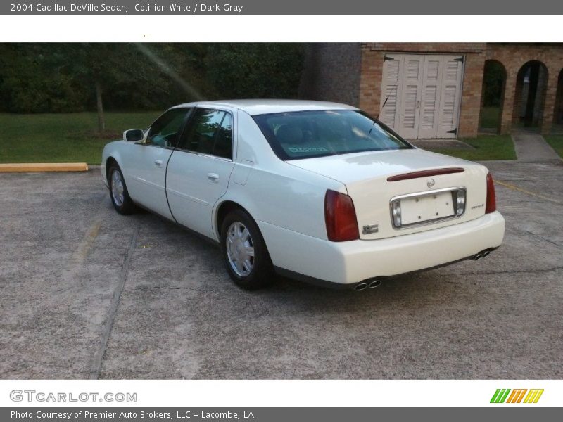 Cotillion White / Dark Gray 2004 Cadillac DeVille Sedan