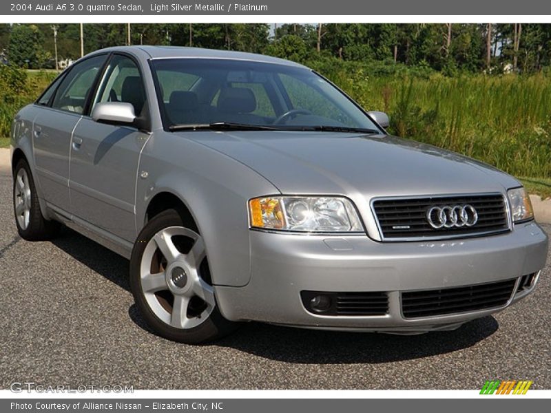 Front 3/4 View of 2004 A6 3.0 quattro Sedan