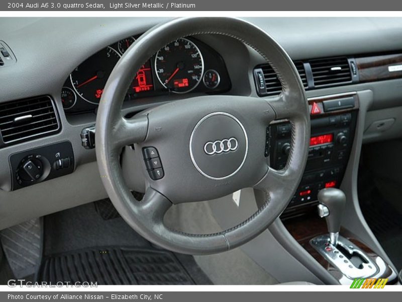  2004 A6 3.0 quattro Sedan Steering Wheel