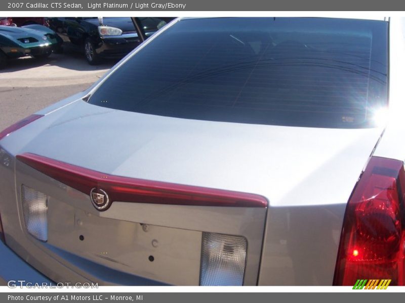 Light Platinum / Light Gray/Ebony 2007 Cadillac CTS Sedan