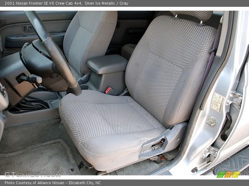 Silver Ice Metallic / Gray 2001 Nissan Frontier SE V6 Crew Cab 4x4