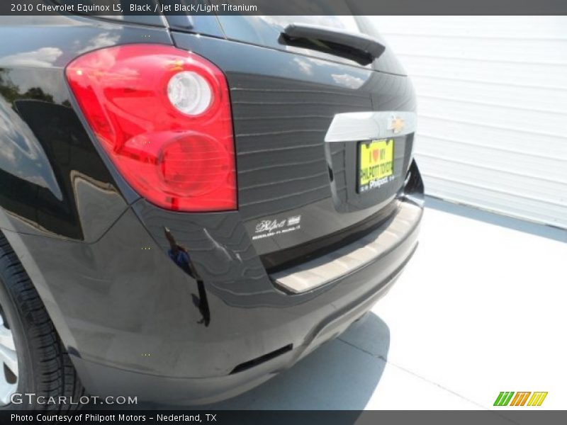 Black / Jet Black/Light Titanium 2010 Chevrolet Equinox LS