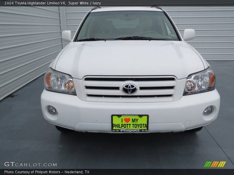 Super White / Ivory 2004 Toyota Highlander Limited V6