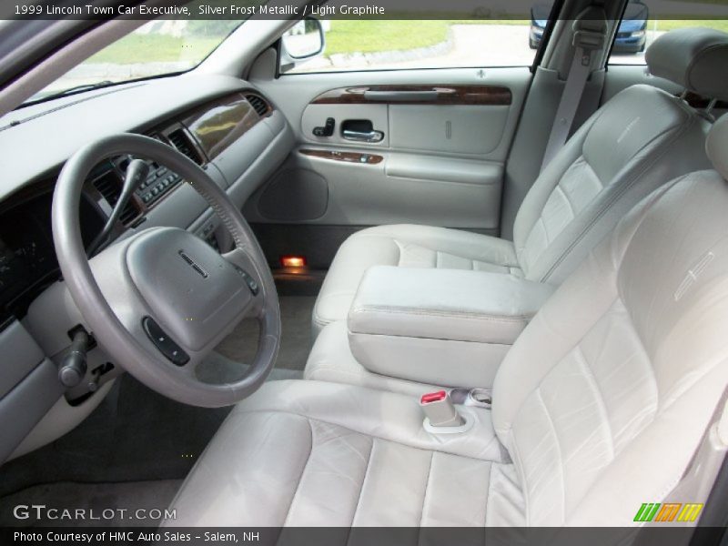 Silver Frost Metallic / Light Graphite 1999 Lincoln Town Car Executive