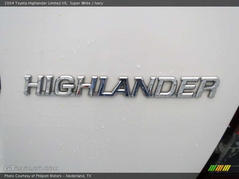 Super White / Ivory 2004 Toyota Highlander Limited V6