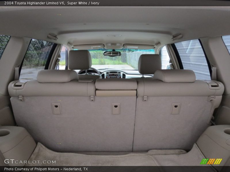 Super White / Ivory 2004 Toyota Highlander Limited V6