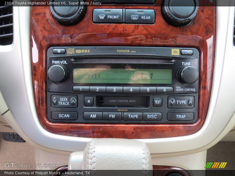 Super White / Ivory 2004 Toyota Highlander Limited V6
