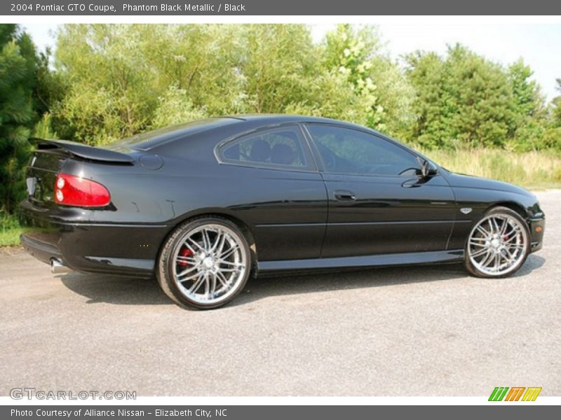 Phantom Black Metallic / Black 2004 Pontiac GTO Coupe