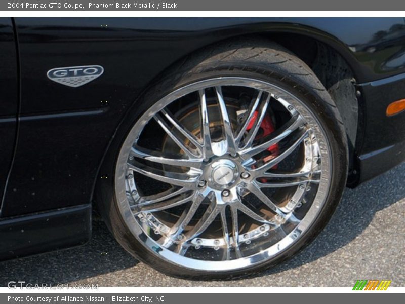 Phantom Black Metallic / Black 2004 Pontiac GTO Coupe