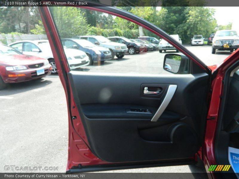 Venom Red / Black 2010 Nissan Rogue S AWD