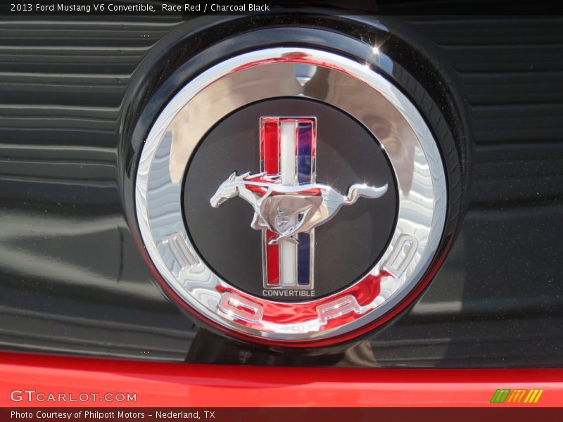 Race Red / Charcoal Black 2013 Ford Mustang V6 Convertible