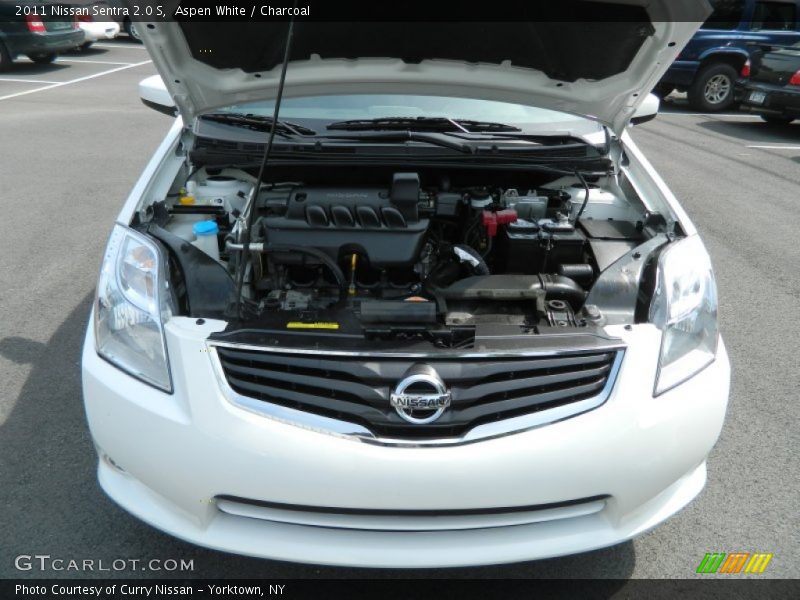 Aspen White / Charcoal 2011 Nissan Sentra 2.0 S