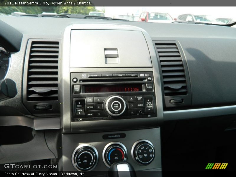 Aspen White / Charcoal 2011 Nissan Sentra 2.0 S