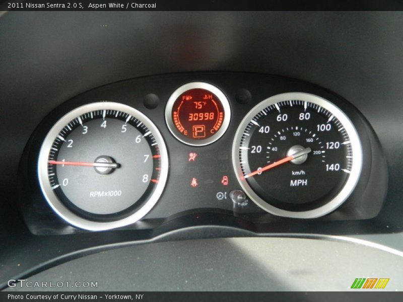 Aspen White / Charcoal 2011 Nissan Sentra 2.0 S